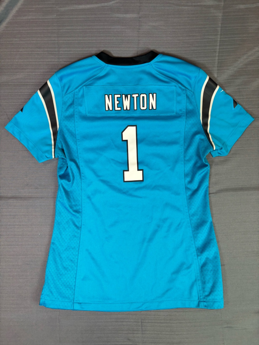 Nike Carolina Panthers Cam Newton #1 Jersey Women’s M Blue NFL On Field - Picture 4 of 8
